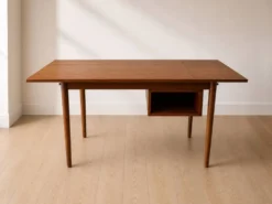 Bureau Arne Vodder pour H. Sigh & Sons Møbelfabrik ; Danemark, années 1960.