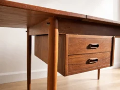Bureau Arne Vodder pour H. Sigh & Sons Møbelfabrik ; Danemark, années 1960.