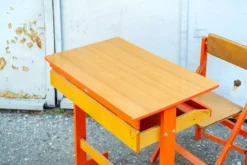 Bureau avec strapontin pour enfants Fratelli Reguitti style Italia Anni '50