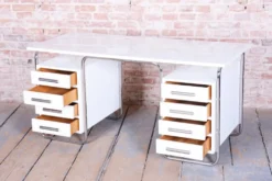 Bureau Bauhaus en acier chromé par Marcel Breuer, tchèque, années 1930