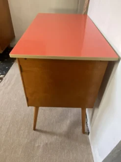 Bureau Baumann Vintage 60’s