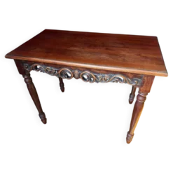 Bureau Belle Époque — Acajou sculpté ajouré, pieds balustres