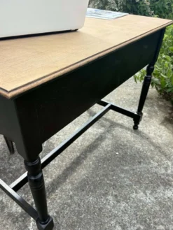 Bureau bois et noir