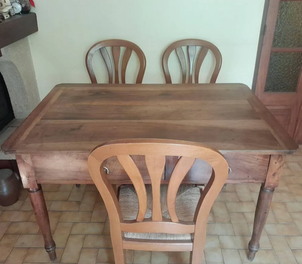 Bureau bois massif style Louis Philippe