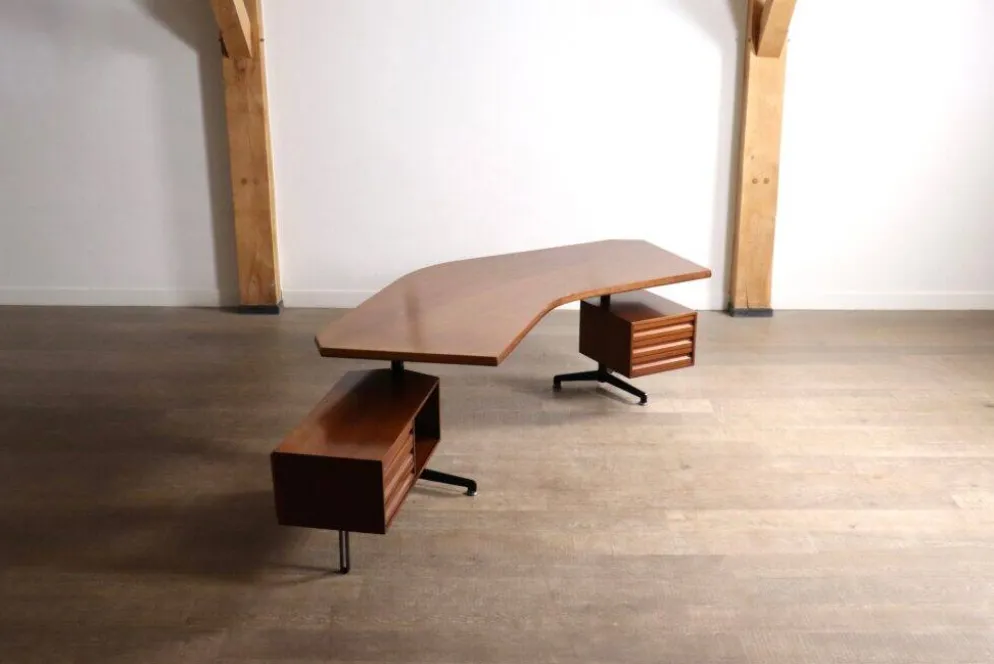 Bureau Boomerang T96 d'Osvaldo Borsani pour Tecno, Italie, 1956