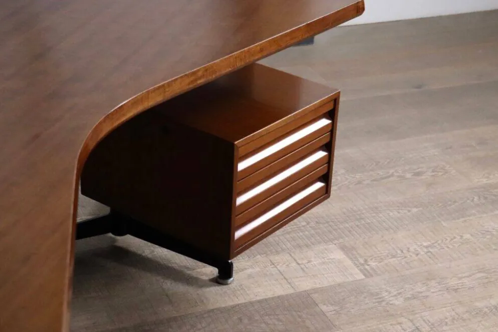 Bureau Boomerang T96 d'Osvaldo Borsani pour Tecno, Italie, 1956