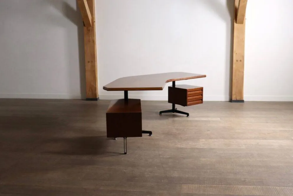 Bureau Boomerang T96 d'Osvaldo Borsani pour Tecno, Italie, 1956