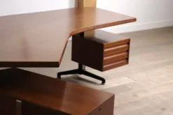 Bureau Boomerang T96 d'Osvaldo Borsani pour Tecno, Italie, 1956