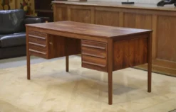 Bureau Bruksbo scandinave en palissandre attribué à Torbjorn Afdal 1960’s