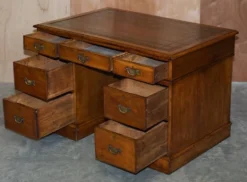Bureau à caissons géorgien en chêne restauré vers 1800