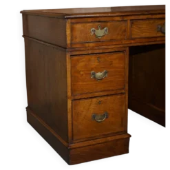 Bureau à caissons géorgien en chêne restauré vers 1800