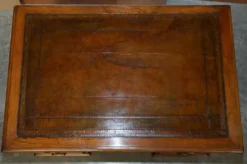 Bureau à caissons géorgien en chêne restauré vers 1800