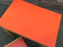 Bureau & chaise enfant école maternelle vintage