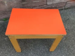 Bureau & chaise enfant école maternelle vintage