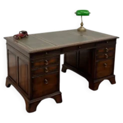 Bureau Chesterfield en cuir vert RAC Classic English