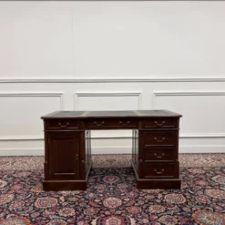 Bureau classique anglais
