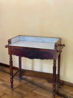 Bureau coiffeuse en bois et marbre