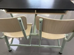 Bureau écolier vintage 2 places entièrement rénové – Plateau ardoise