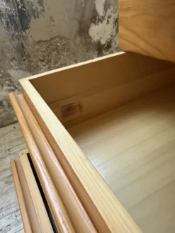 Bureau + commode + tabouret pin Maison Regain Savoie