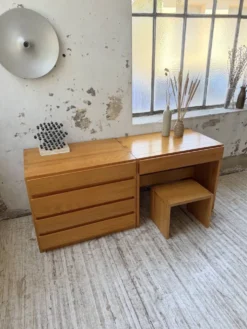 Bureau + commode + tabouret pin Maison Regain Savoie