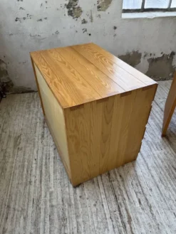 Bureau + commode + tabouret pin Maison Regain Savoie