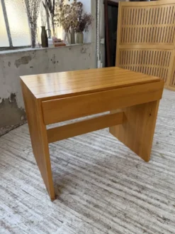 Bureau + commode + tabouret pin Maison Regain Savoie