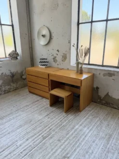Bureau + commode + tabouret pin Maison Regain Savoie