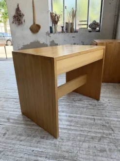 Bureau + commode + tabouret pin Maison Regain Savoie