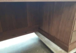 Bureau comptoir en bois exotique