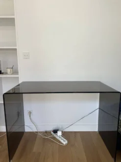 Bureau console en verre fumé