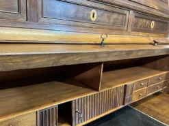 Bureau à cylindre bibliothèque époque Louis XVI en acajou et noyer
