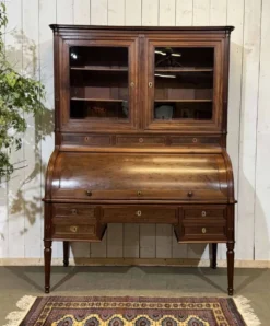 Bureau à cylindre bibliothèque époque Louis XVI en acajou et noyer