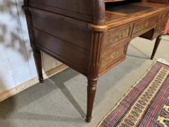 Bureau à cylindre bibliothèque époque Louis XVI en acajou et noyer