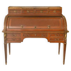 Bureau à cylindre de style Louis XVI en marqueterie