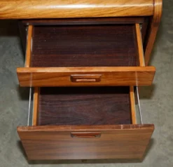 Bureau d'angle gauche bois brésilien danois milieu du siècle