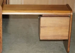 Bureau d'angle gauche bois brésilien danois milieu du siècle
