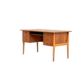 Bureau danois en teck, années 1960.