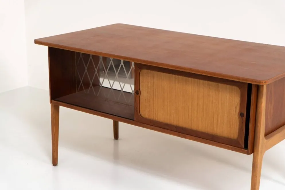 Bureau danois en teck, années 1960.