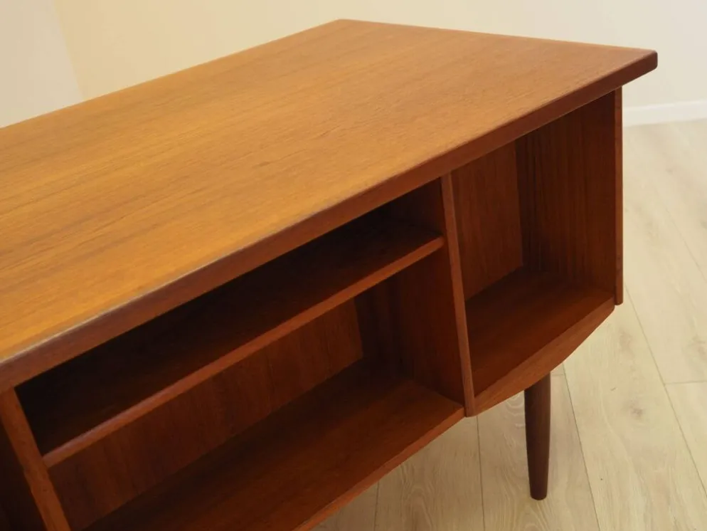 Bureau danois en teck, années 1970