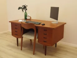 Bureau danois en teck, années 1970