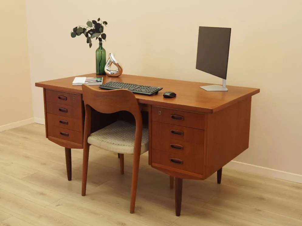 Bureau danois en teck, années 1970