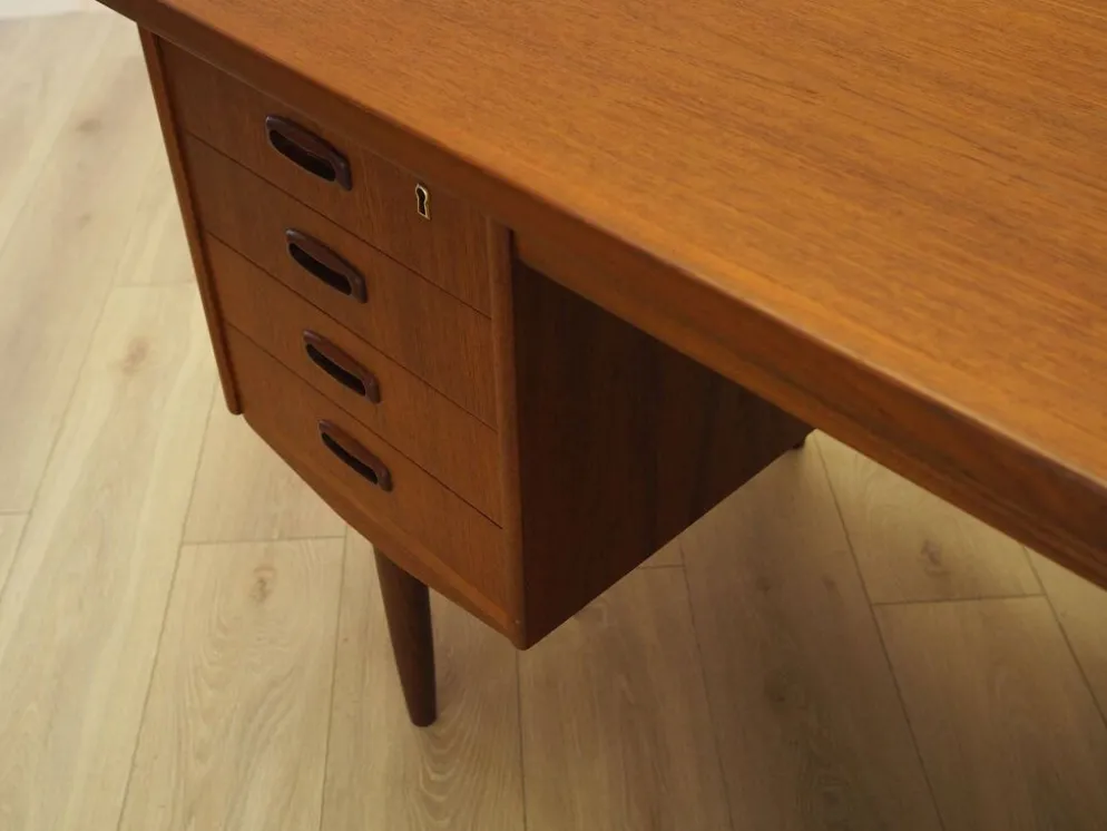 Bureau danois en teck, années 1970