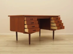 Bureau danois en teck, années 1970