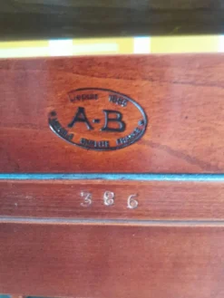 Bureau d’appoint vintage en bois massif – Ateliers Berniolles (Réf. 386)