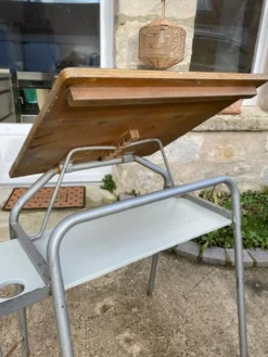 Bureau d'architecte pour enfant