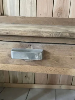 Bureau d’atelier en bois