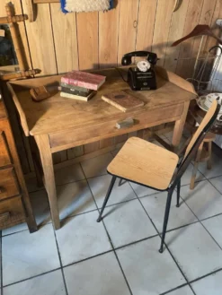 Bureau d’atelier en bois