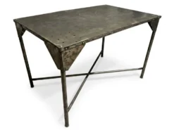 Bureau d’atelier vintage en métal patiné
