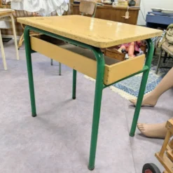 Bureau d'école années 60