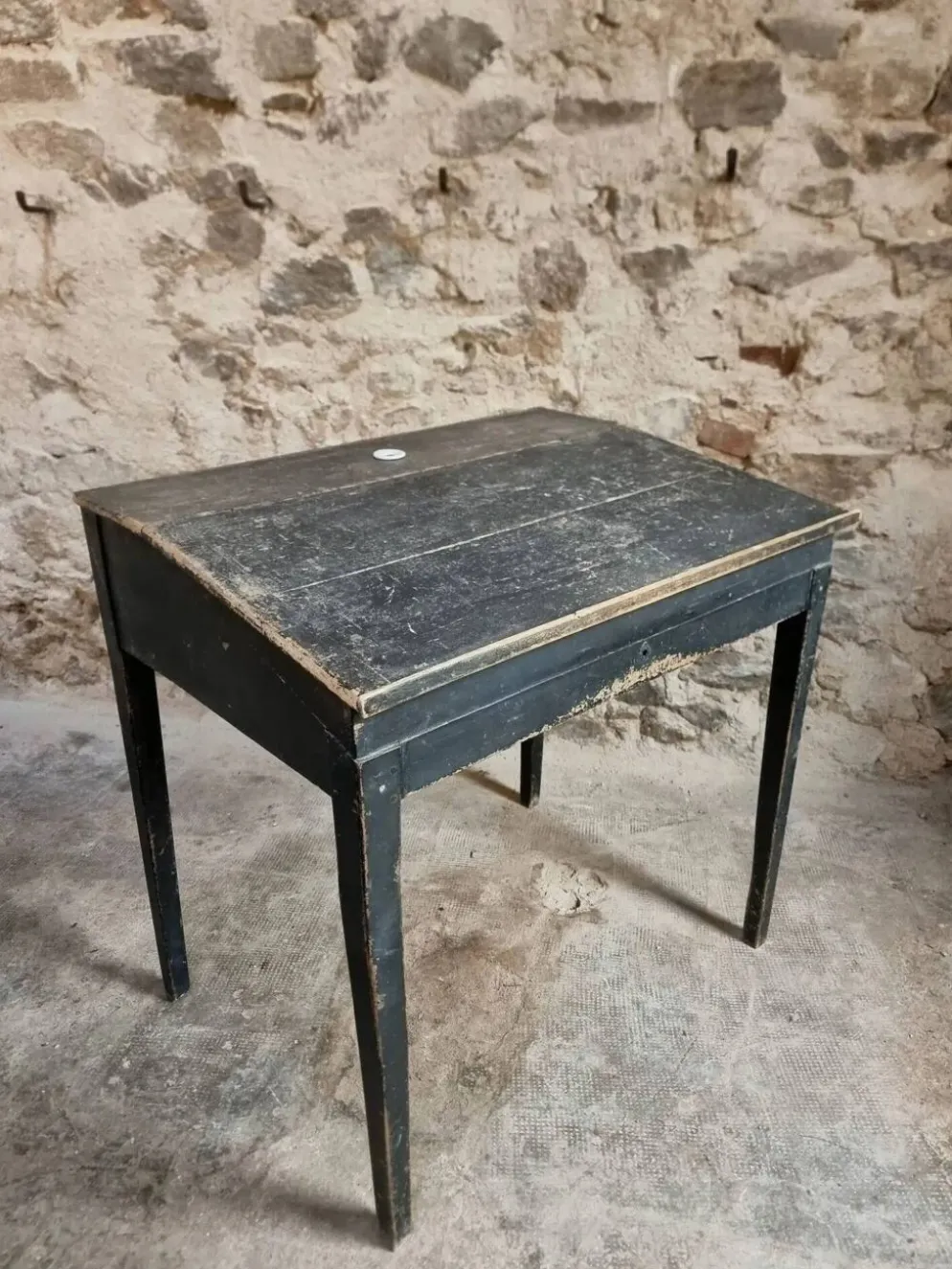 Bureau d'école français ancien, bureau d'écriture noir, bureau à abattant, vers 1900